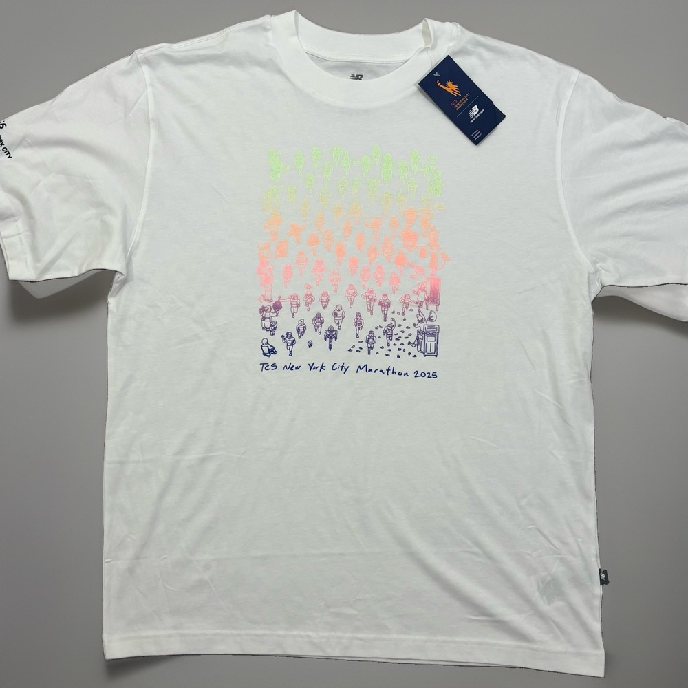 New Balance NYC New York City Marathon 2025 TCS Runners Graphic T-Shirt Sz L